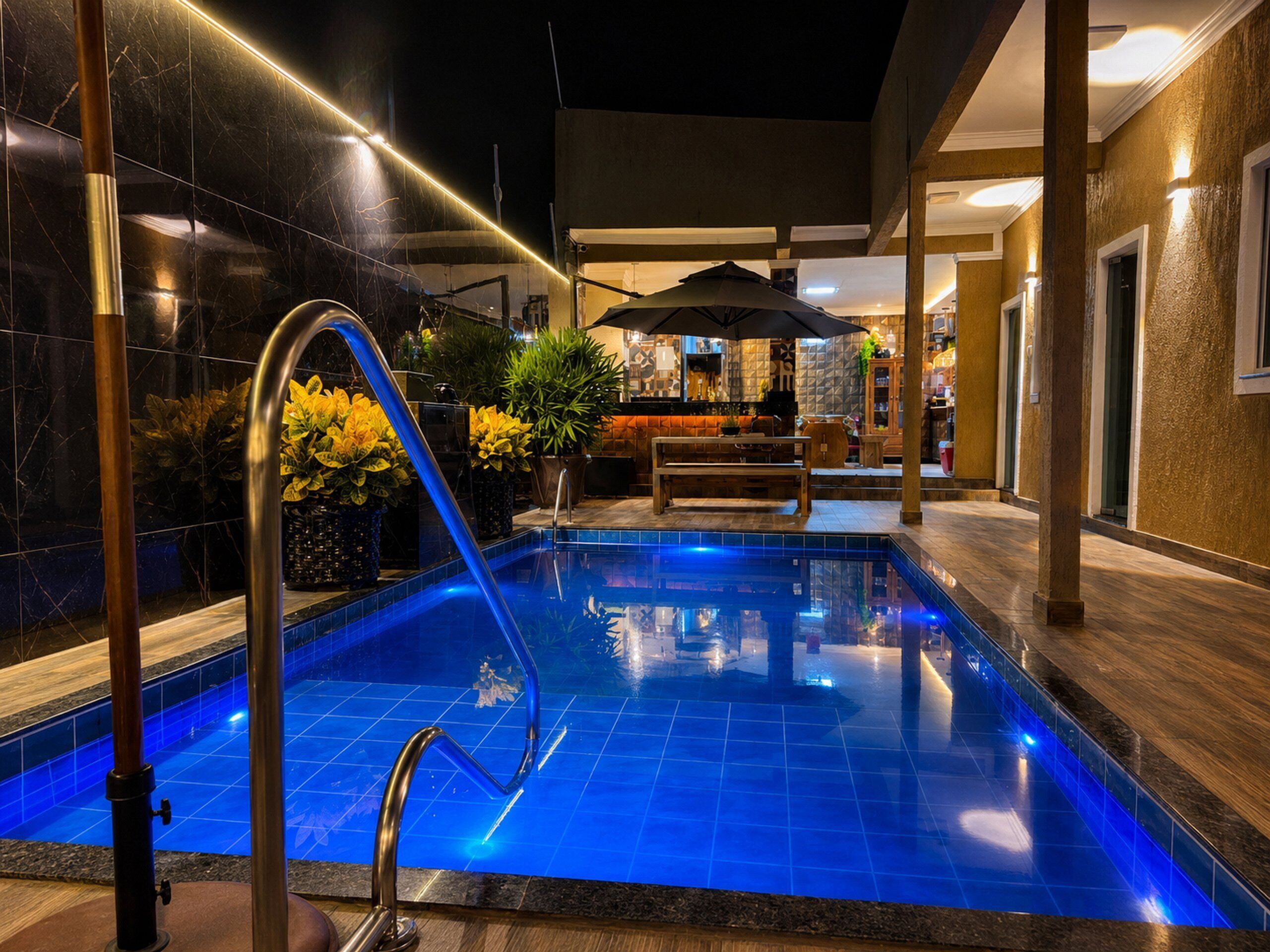Chalet | Pool