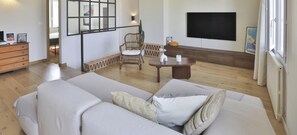 Fernseher