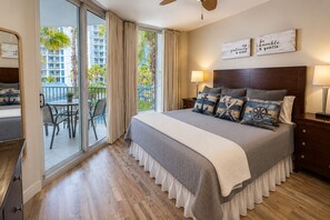 Room - New On Program! The Palms of Destin 2303 by Compass Resorts (Destin)