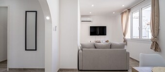 Apartment for 6 in Port-la-Nouvelle with Wi-Fi and Air Conditioning
