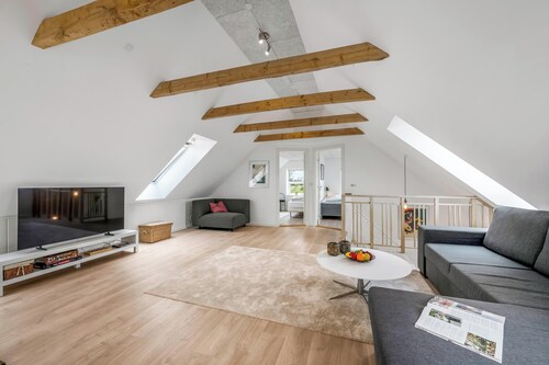 Beautiful holiday home, completely renovated in 2026, located in scenic.