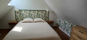 2 soverom, strykejern/-brett, wi-fi (inkludert) og sengetøy