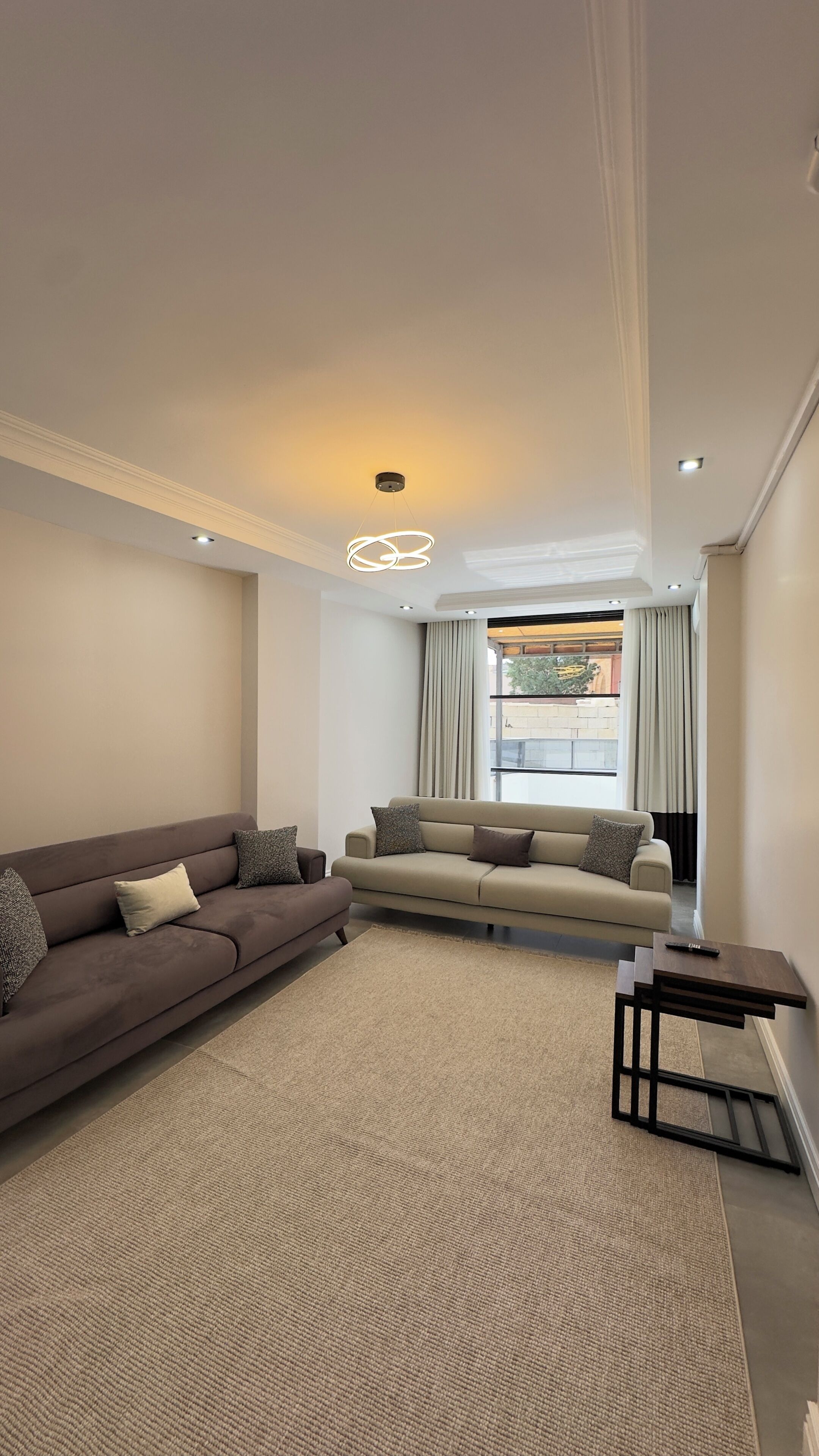 Basic Apartment | Living area