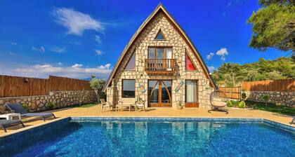 Serene Bungalow Retreat With Private Pool in Kaş, Türkiye