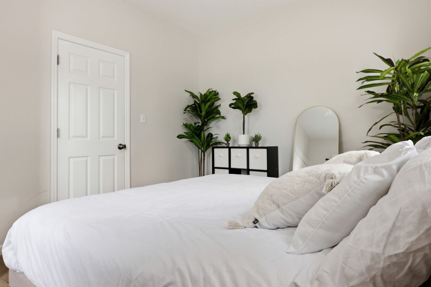6 habitaciones, wifi y ropa de cama 