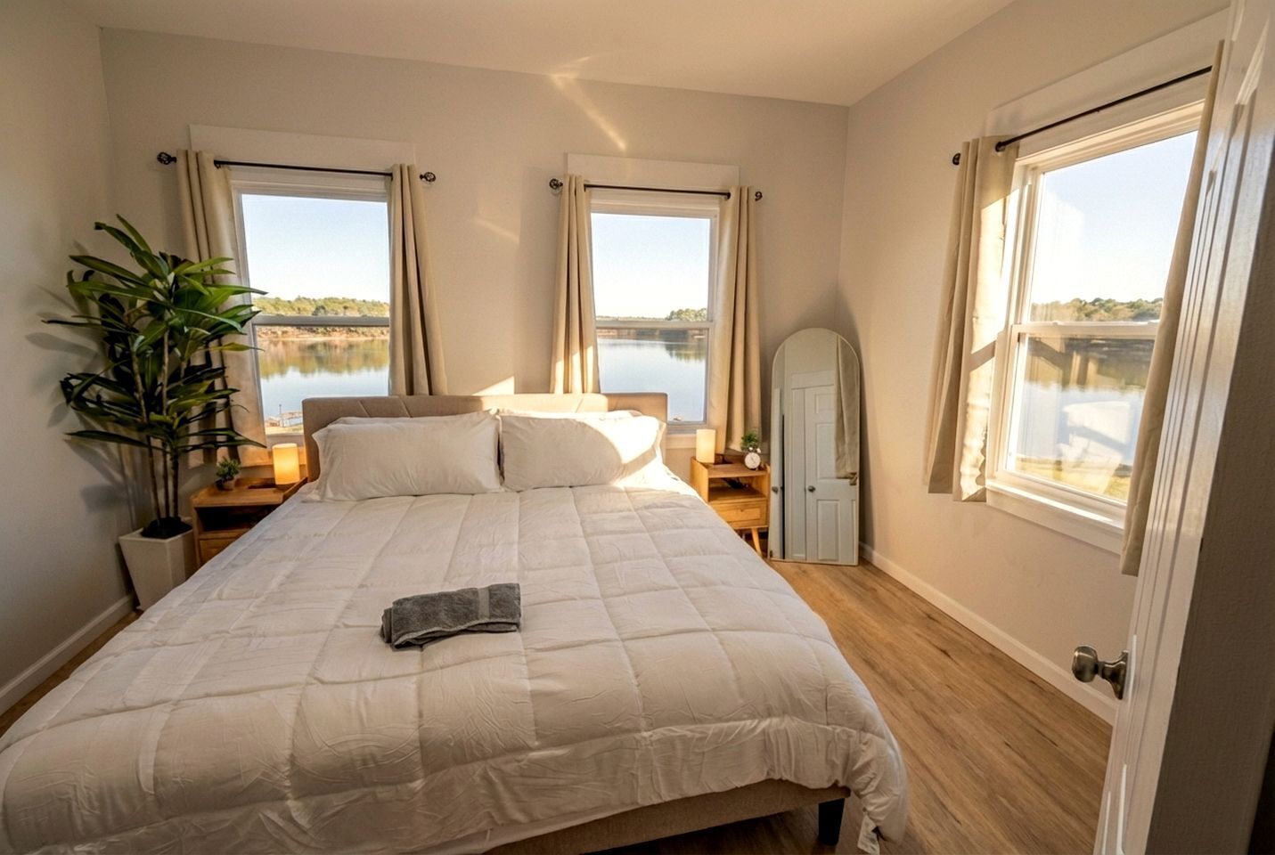 6 Schlafzimmer, WLAN, Bettwäsche