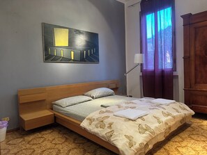 Double Room, 1 Queen Bed, Non Smoking | Free WiFi - bnb fantasia (Bologna)