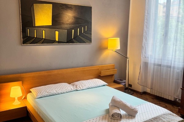 Double Room, 1 Queen Bed, Non Smoking | WiFi (free)