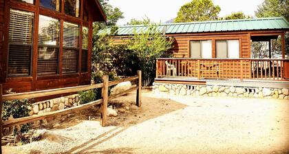 Scenic Mountain Cabin with Sierra Nevada Views on Highway 395 Near Lone Pine, California