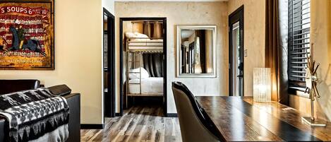 2 bedrooms, WiFi, bed sheets