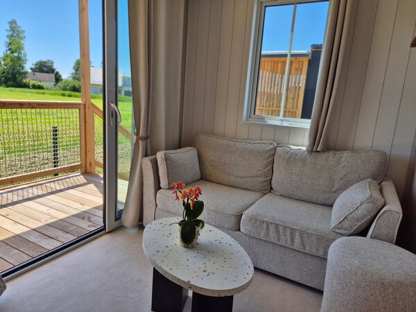 4-guest Coastal Chalet With Pool - Saint-Pair-sur-Mer