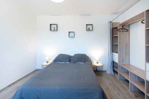 Gîte Rural Gure Lana: Holiday Home with Mountain View, Wi-Fi, and Air Conditioning
