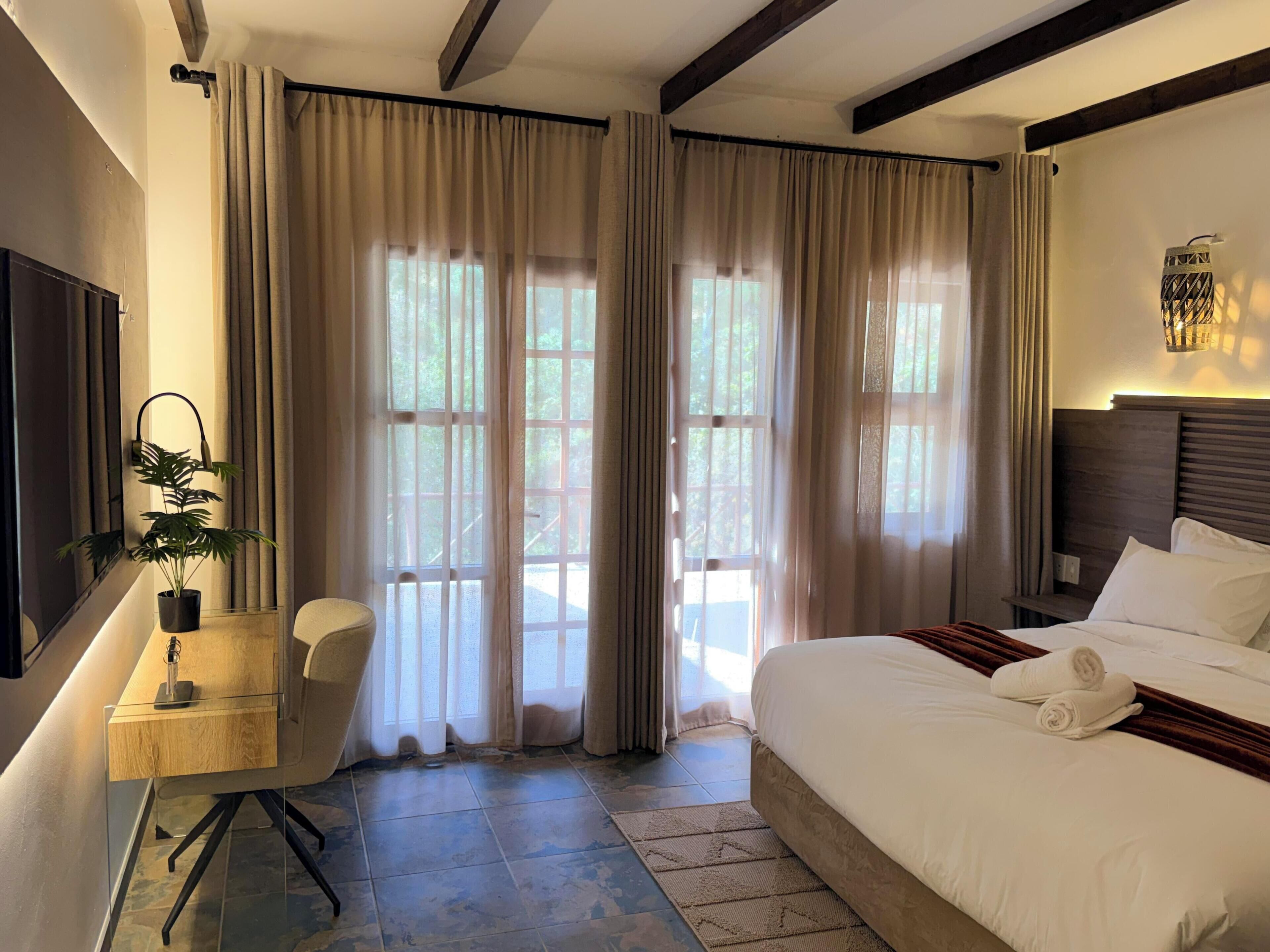 Comfort Double or Twin Room, Mountain View