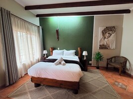 Habitación estándar con 1 cama doble o 2 individuales | Escritorio y wifi gratis