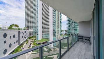 Family Apartment, City View | Balcony