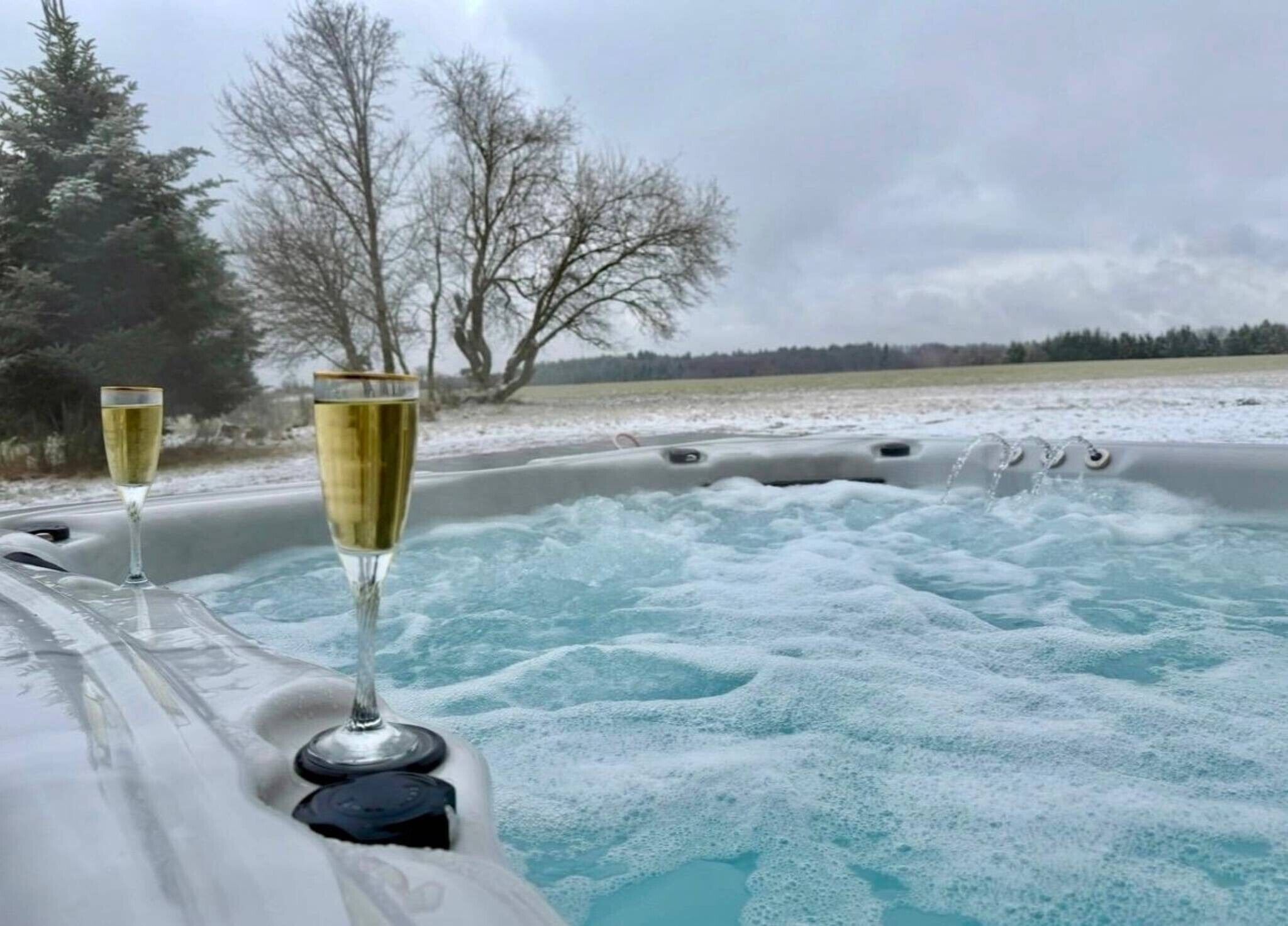 Bain à remous extérieur