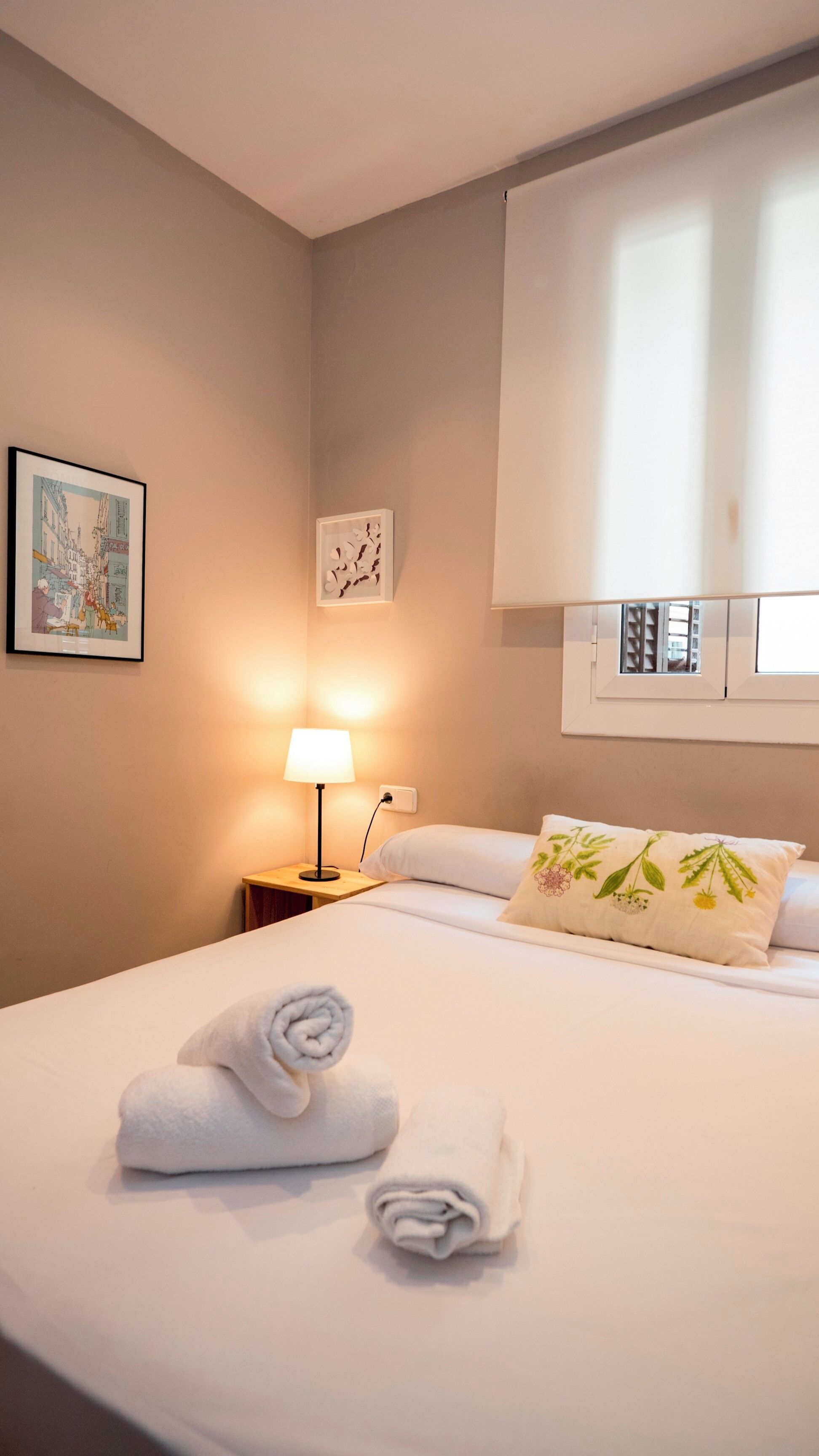 1 bedroom, iron/ironing board, WiFi (free), bed sheets