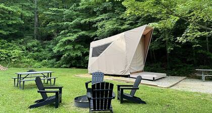 Modern Safari Tent Glamping in Kentucky near Mountain Biking Trails