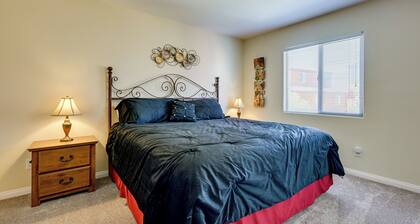 Golf & Gamble! Mesquite Condo w/ Pool Access