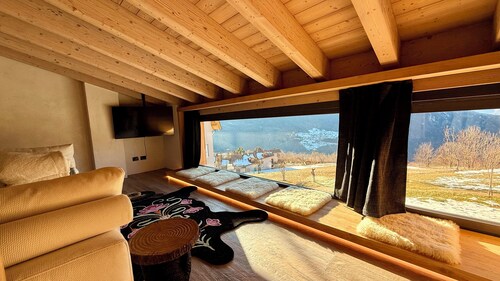 Chalet Incantato: Luxury in the Cimbrian Alps 