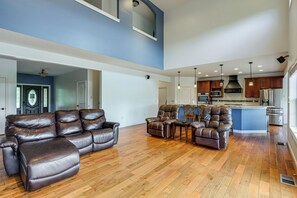 House (Multiple Bedrooms) | Interior