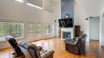House (Multiple Bedrooms) | Interior