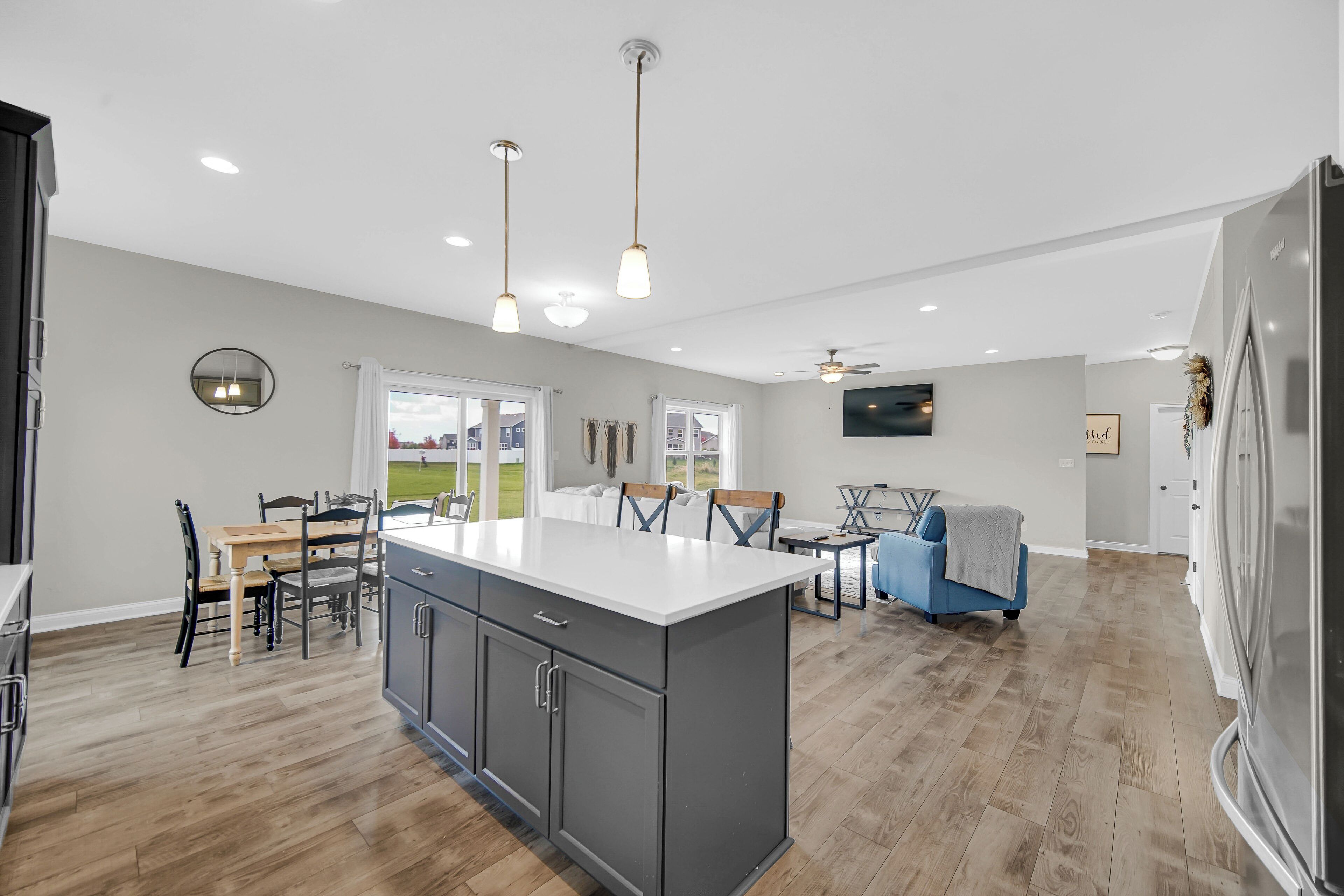 House (4 Bedrooms) | Interior