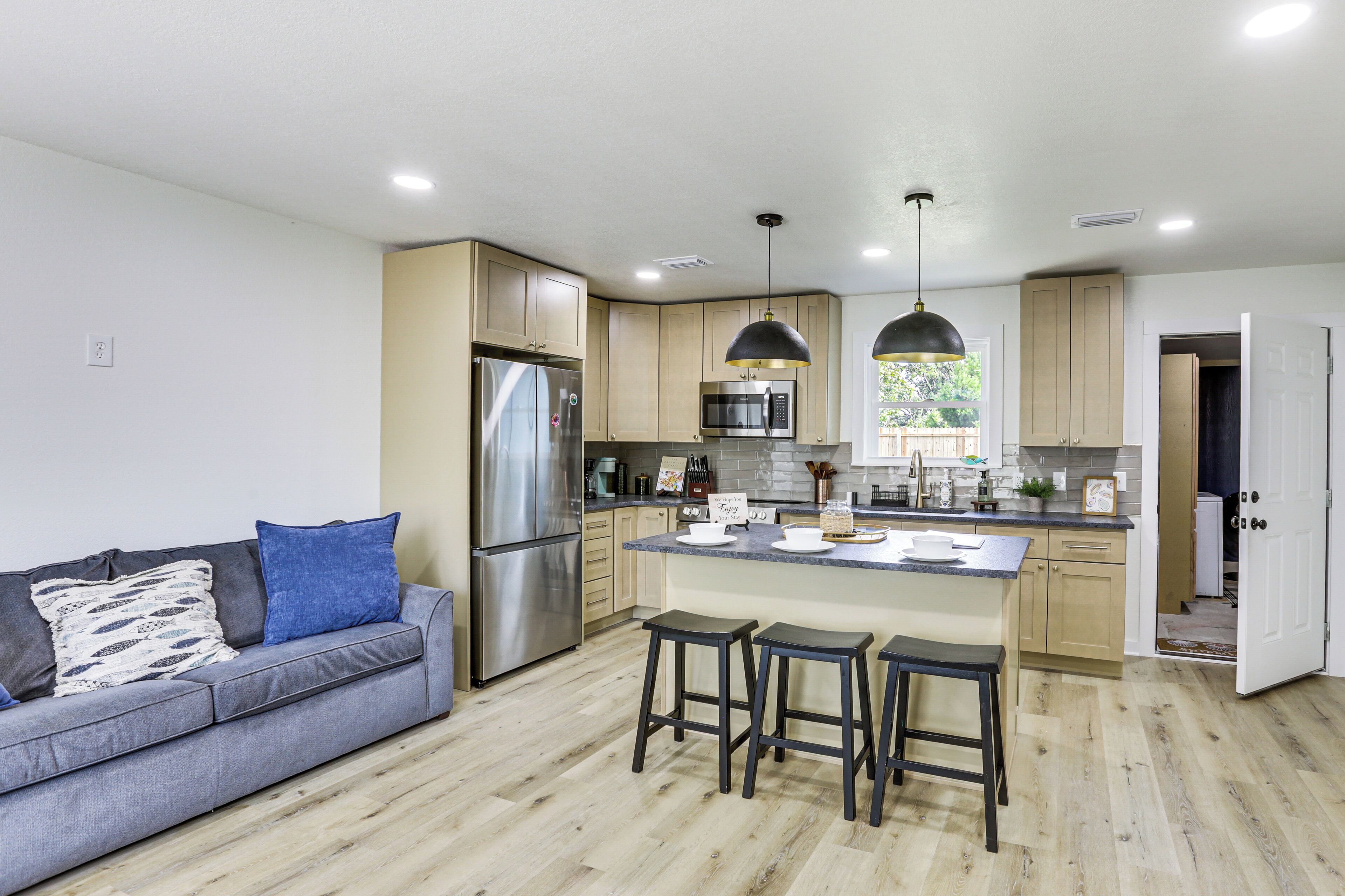 House (2 Bedrooms) | Interior