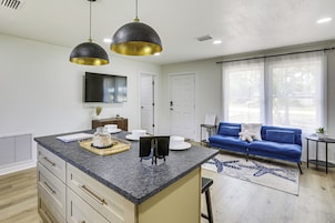 Casa (2 Bedrooms) | Interior
