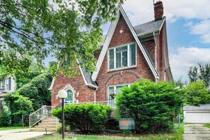 Apartment (2 Bedrooms) | Interior - Spacious Detroit Tudor w/ Patio & Workspace! (Detroit)