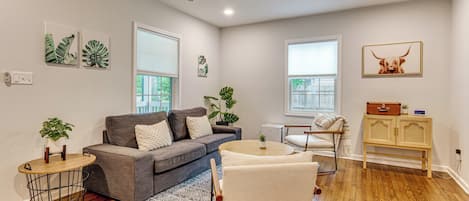 House (2 Bedrooms) | Front of property