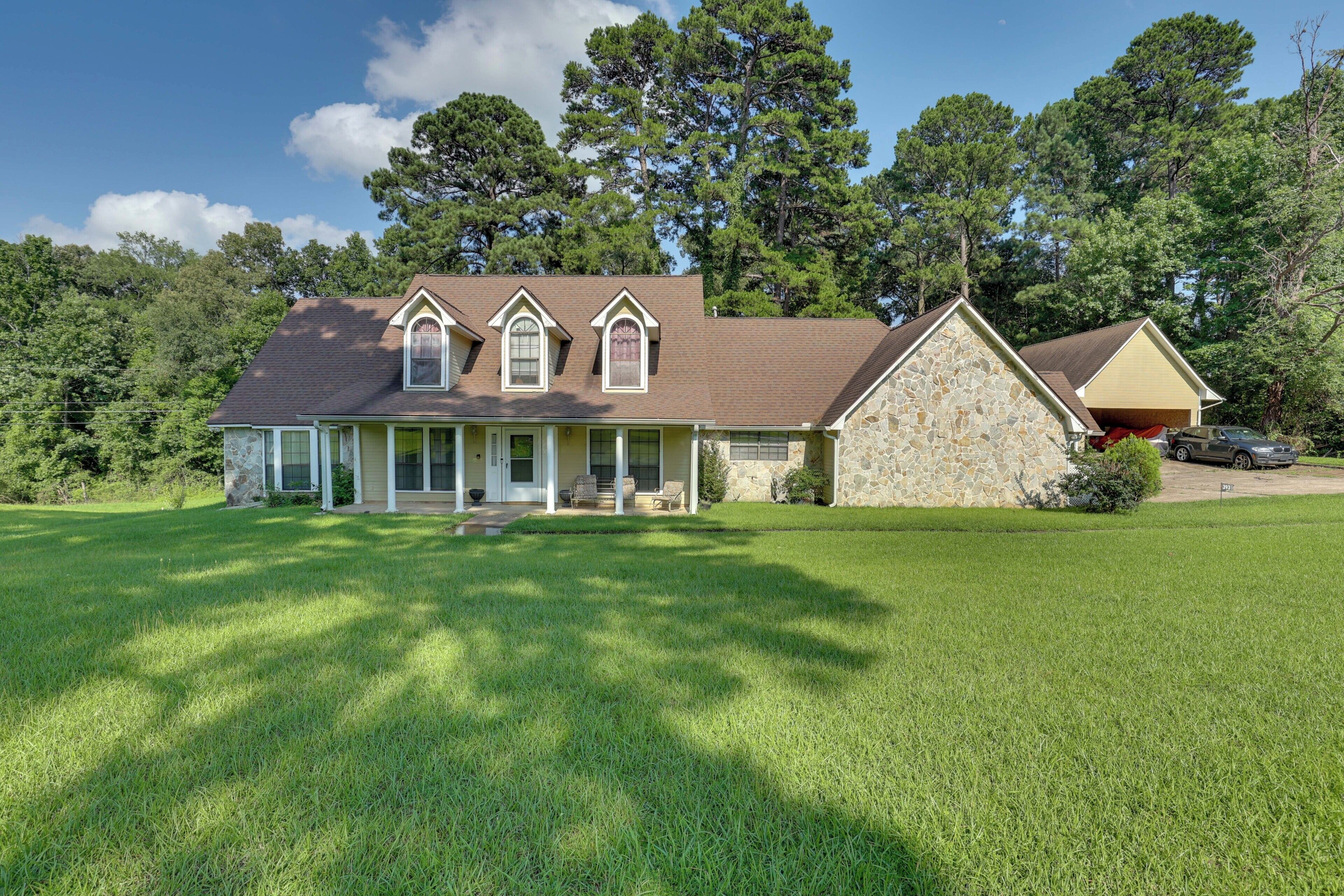 House (1 Bedroom) | Front of property