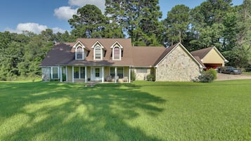 House (1 Bedroom) | Front of property
