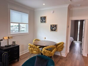 Dining - Speakeasy at The Cove Riverwalk Villas (Wilmington)