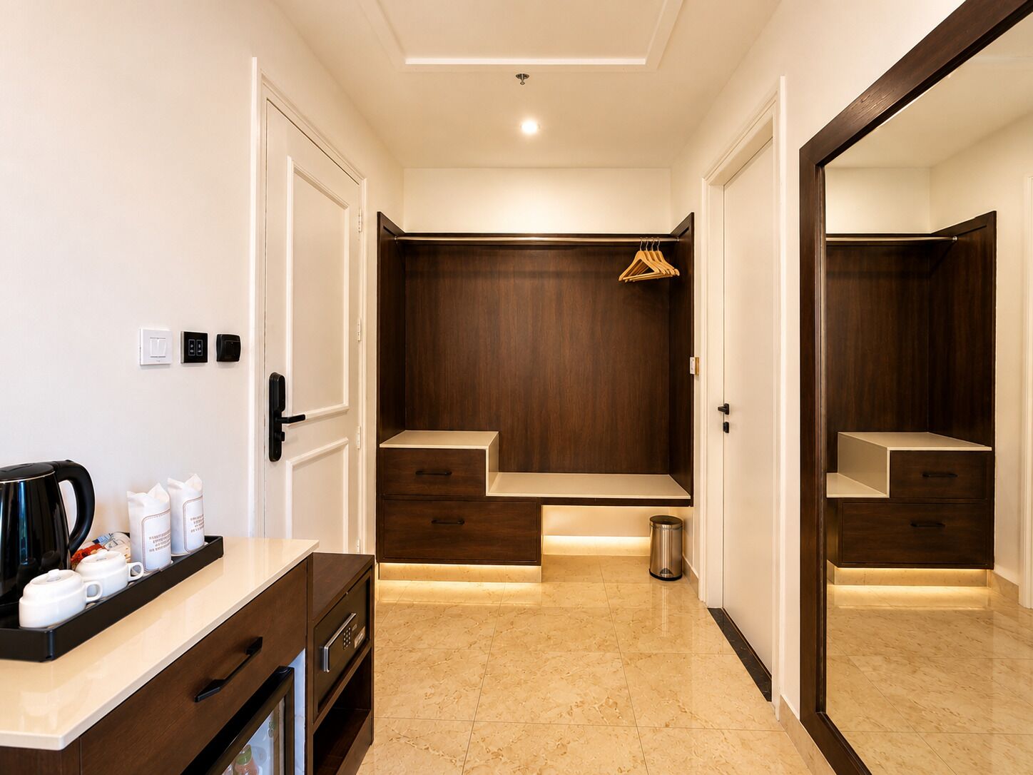 Luxe suite, balkon, uitzicht op bergen | Interieur