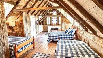 3 chambres, fer et planche à repasser, Wi-Fi, draps fournis