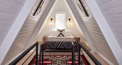 Cool A-Frame Cabin Rental in New Mexico, for Unforgettable Vacations on the Pecos River