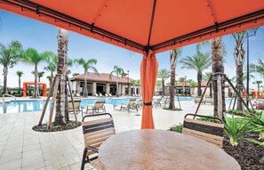 Outdoor dining - 7495 OL - SOLTERRA RESORT (Davenport)