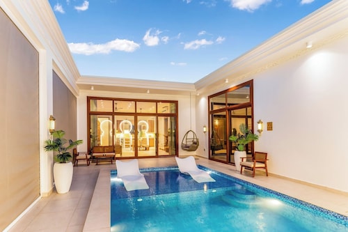 Halisi Villas - Luxury Private Pool Villa 2