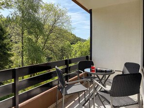 Apartment | Outdoor dining - Moderne Wohnung mit Balkon (Winterberg)