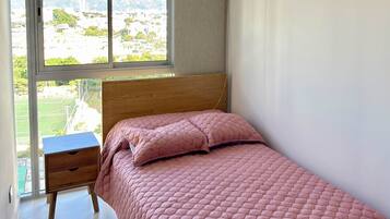 3 Schlafzimmer, Bügeleisen/Bügelbrett, WLAN, Bettwäsche