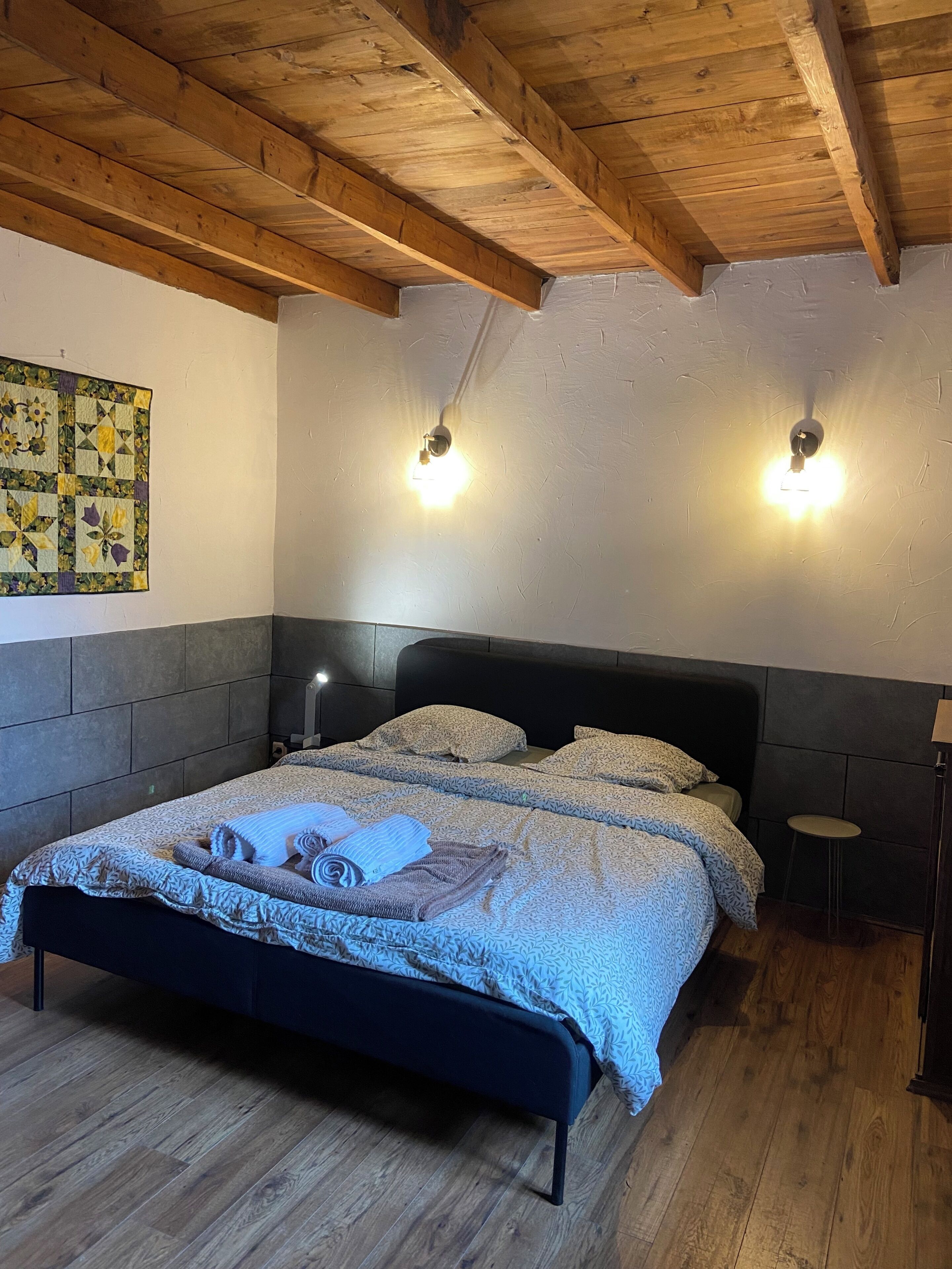 Gîte  5 Personnes En Pleine Nature, Au Milieu Des Prés Avec Terrasse - Belley