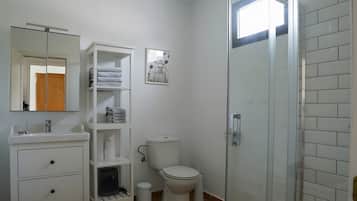 Ducha y secador de pelo