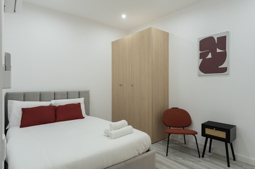 Lisbon Modern Suites III by Homing