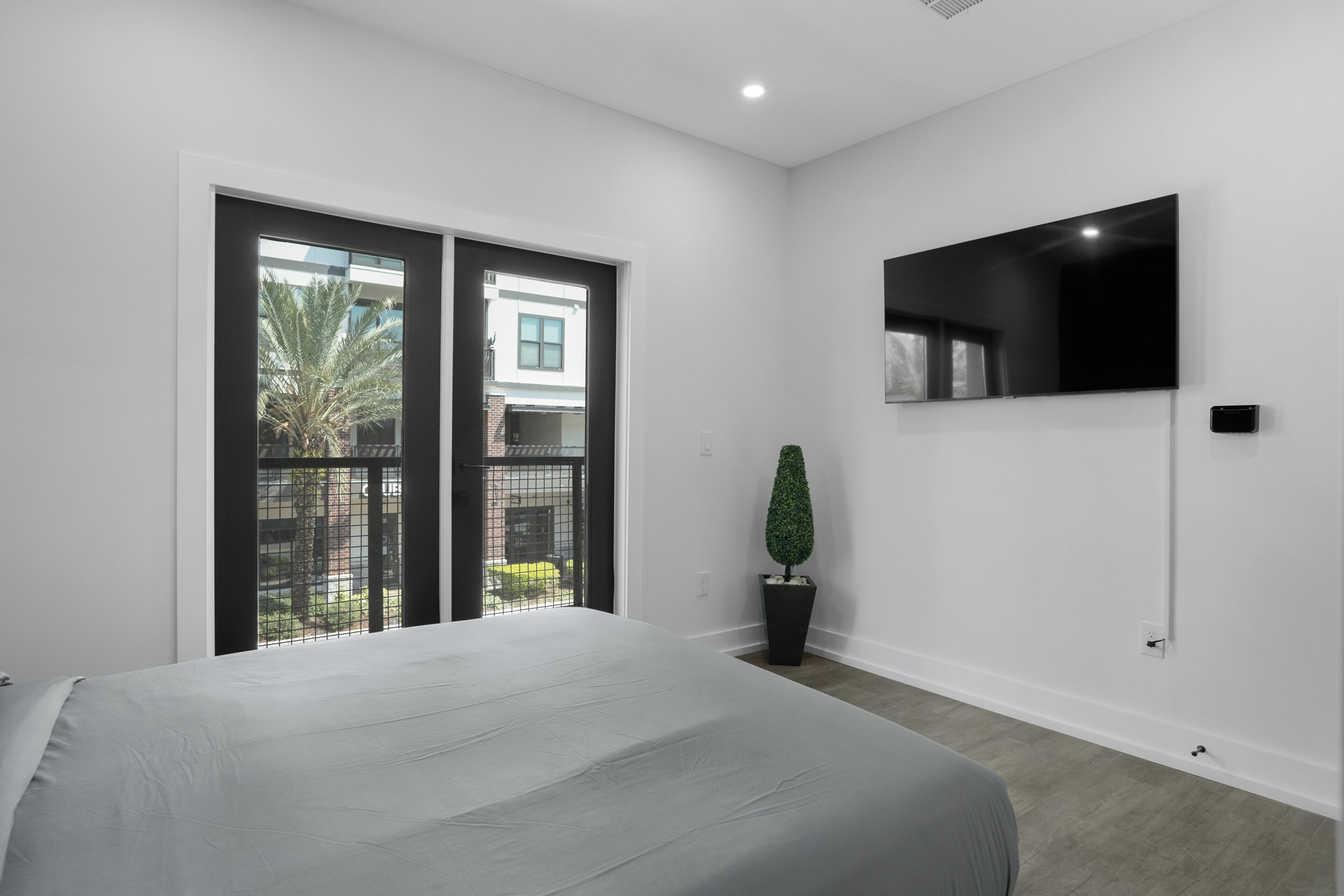 1 bedroom, iron/ironing board, WiFi