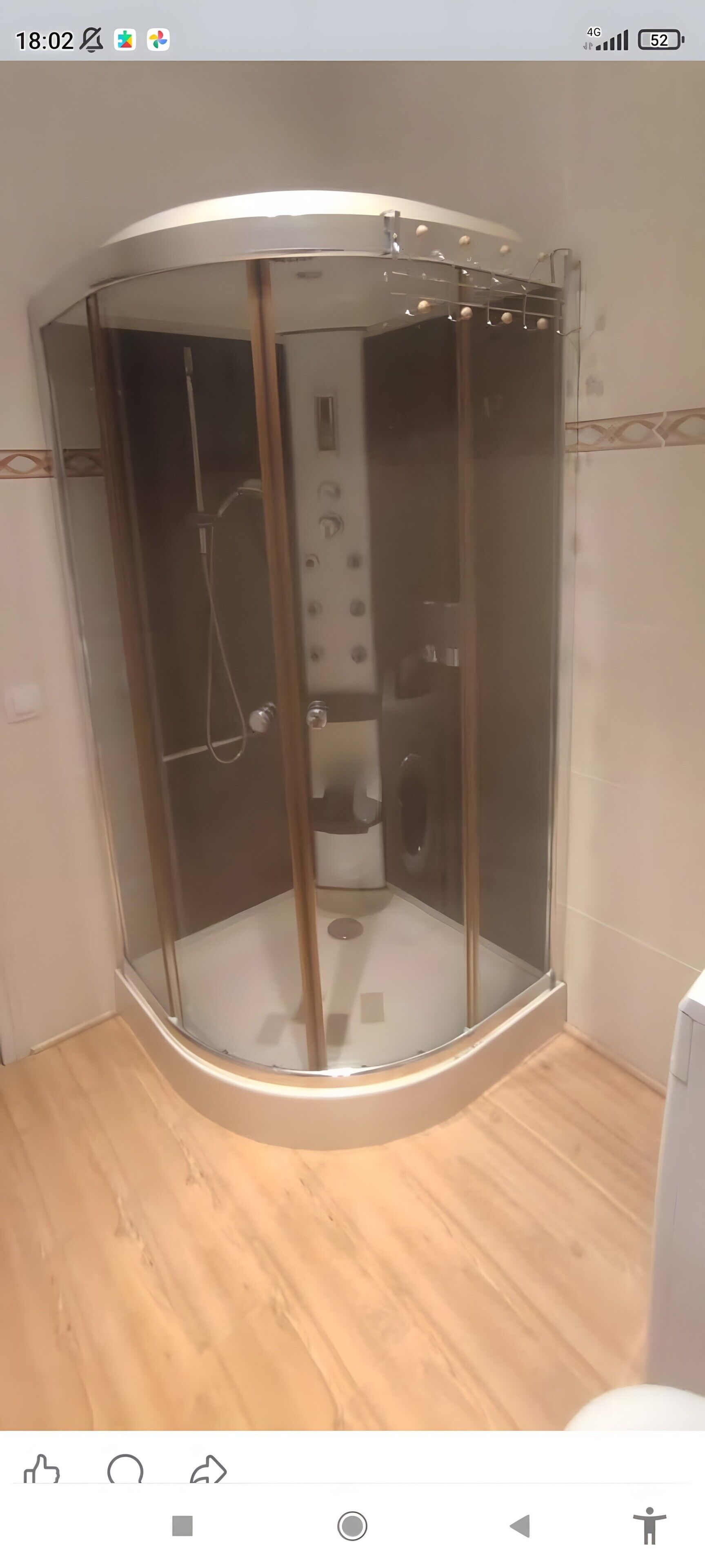 Shower, towels