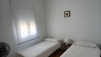 2 slaapkamers, wifi, beddengoed