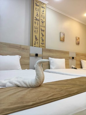 Superior Triple Room | In-room safe, free WiFi, bed sheets