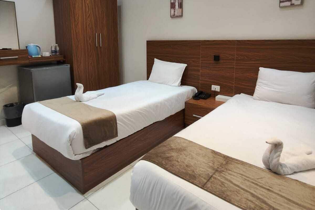 Quarto casal ou duplo luxo | Cofres nos quartos, Wi-Fi de cortesia, roupa de cama