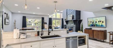 Townhome, Multiple Beds, Garden View (A-F-101HD) | Private kitchen
